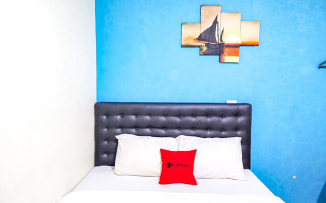 RedDoorz @ Darmo Park 1 Surabaya