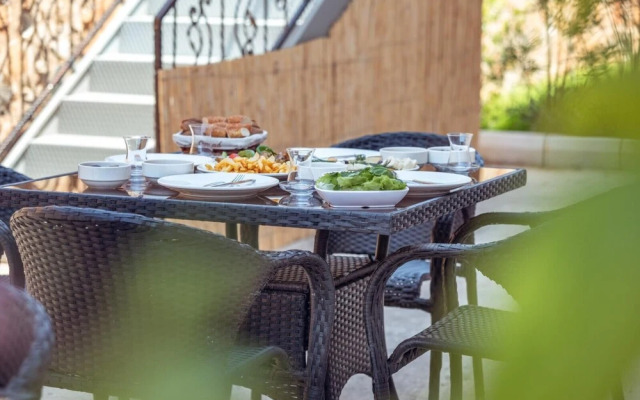 Onoda Hotel & Suites