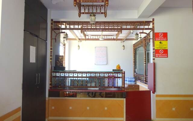 Hotel Kansar Palace