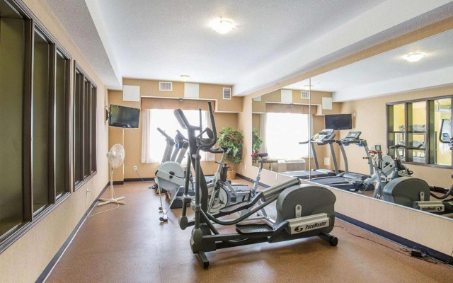 Comfort Inn & Suites