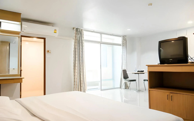 Tongpoon Hotel