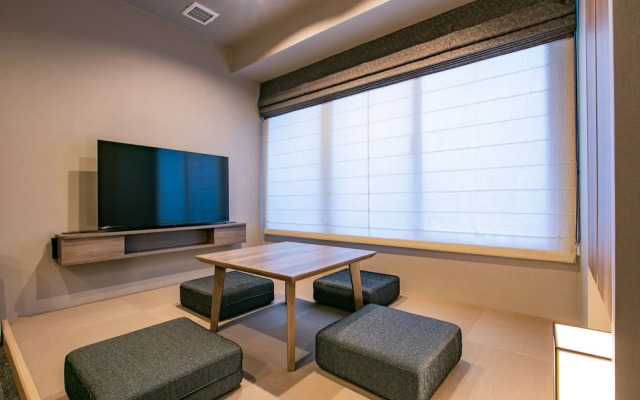 Minn Gion Sanjo