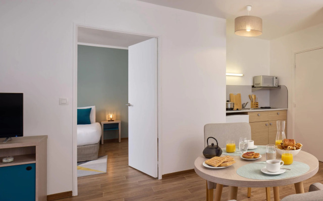 Quality Suites Valenciennes