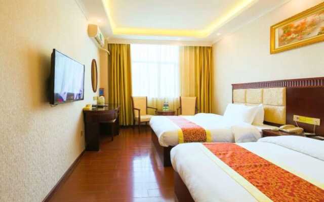 Dongming Hotel Shenzhen Pingzhou Branch