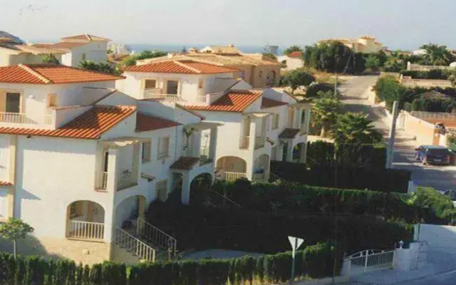 Bungalow with garden, terrace in Alicante