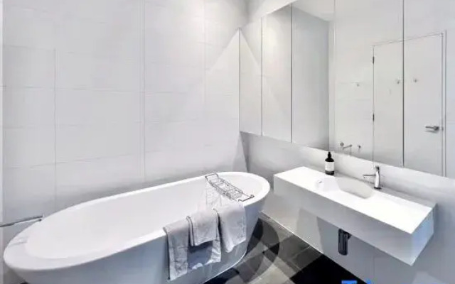 Camberwell Holiday Home With Pool