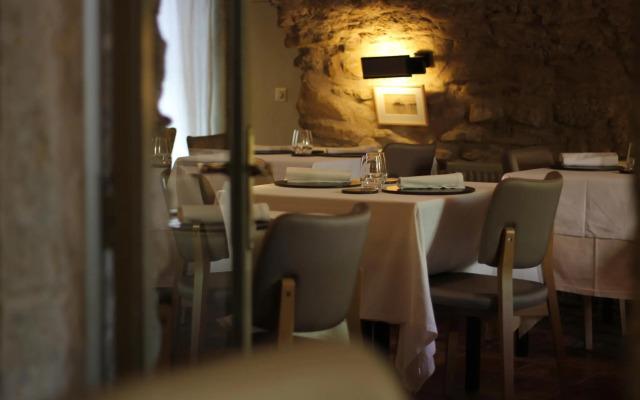 Hotel la Plaça Madremanya