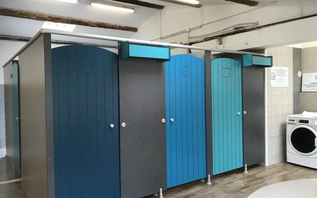 Camping Frédéric Mistral