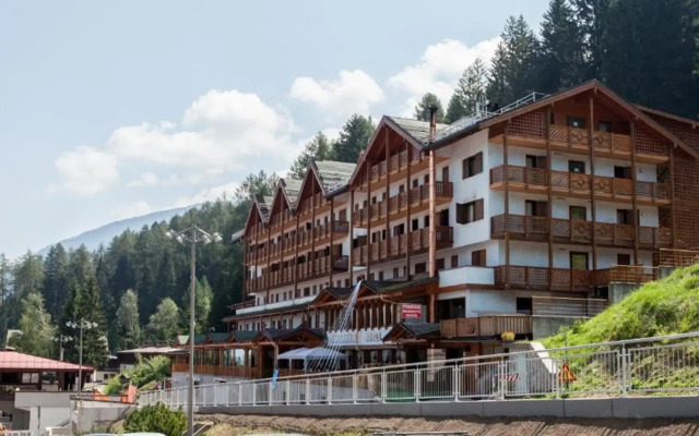 Armon Greenblu Hotel & Wellness