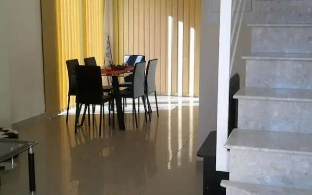 Gemstone Village A1 Maisonette