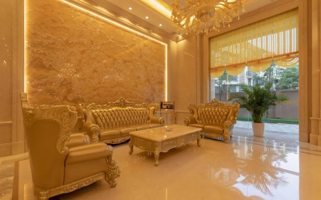 Vienna International Hotel (Wuhan Yangsi Port Yangtze River Bridge)