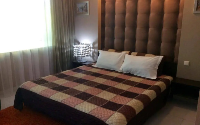 Business Hotel