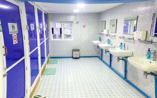 Htinn Yue Tan Hostel
