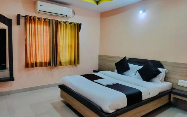 Hotel Sai Laxmi