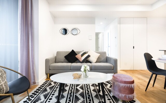 Brisbane One Apartments by CLLIX