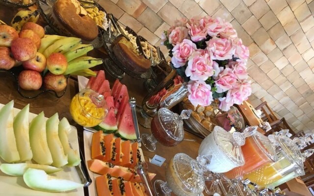 Pousada Maria Monteiro