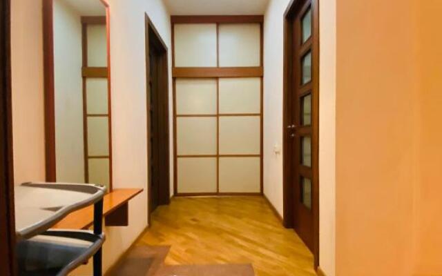 Four seasons apartment by Baku Housing