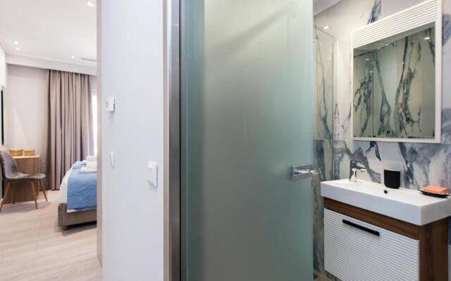 Pelagia Apartment by Kormaris