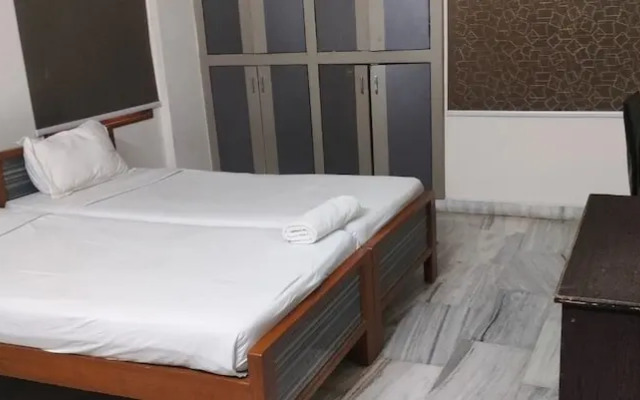 Sunrise Seaesta Service Apartments