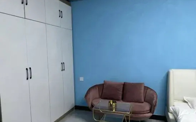 Shark E-sports Apartment