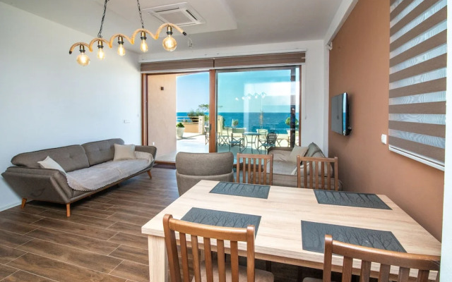 Sunset Bay Apartments