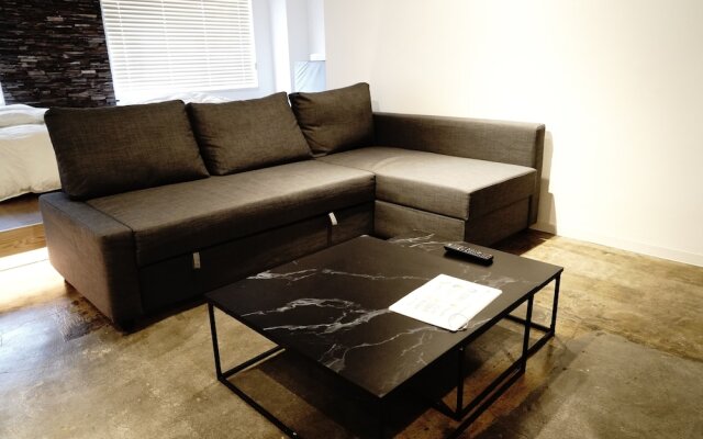 The Gate Casa Familiar