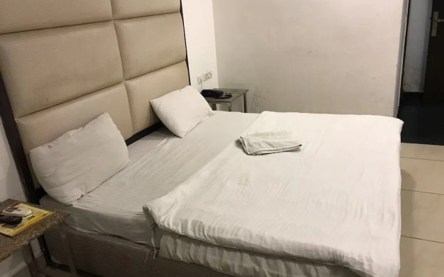 Hotel Satyam - New Delhi Railway Station