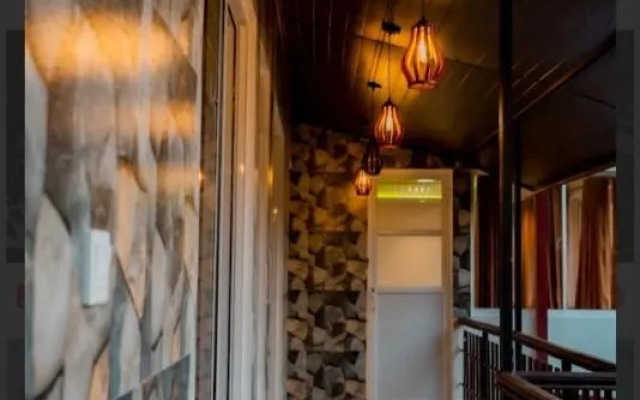 Rainforest Holiday Inn