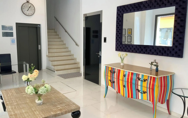 Feelathome Rivero Apartments