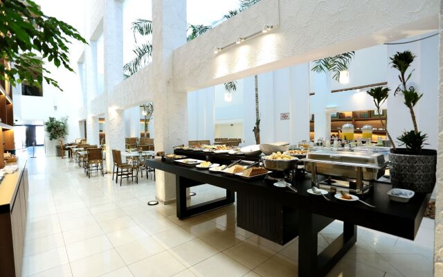 Oasis Tower Hotel