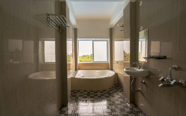 Sunlux Grand Residency