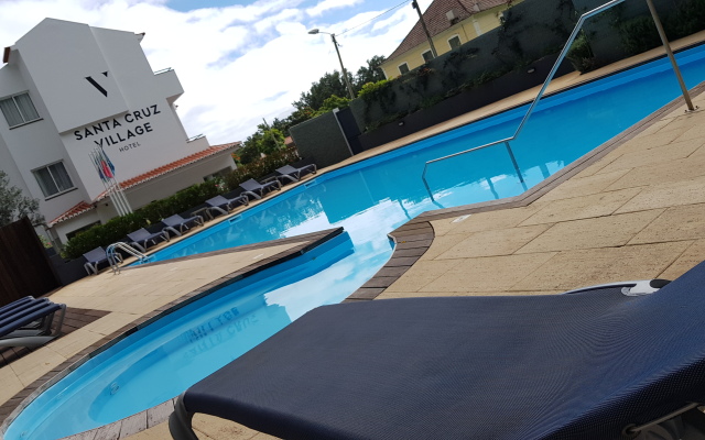 Santa Cruz Village Hotel