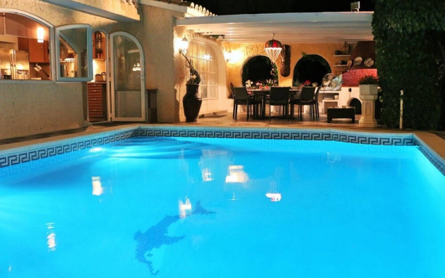 Stunning Puerto Banus Sea View Villa