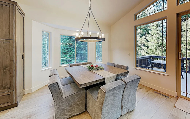 Spacious Forest View Retreat by RedAwning