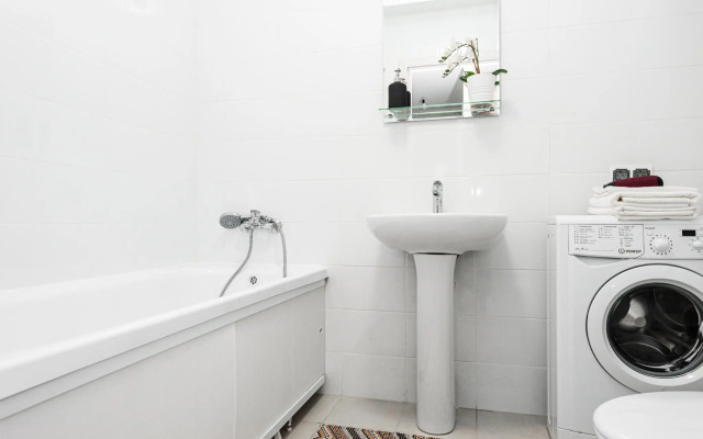 Good House (Гуд Хаус) в переулке Полимерный 13