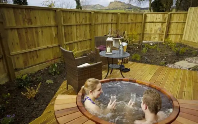 Three Horseshoes Country Inn and Spa