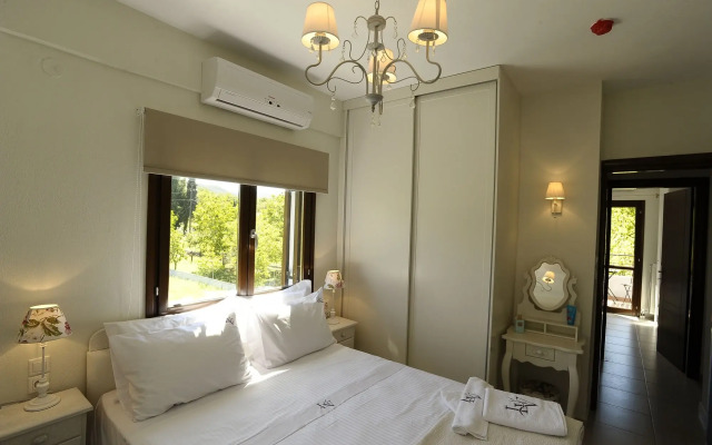 Levantes Villas