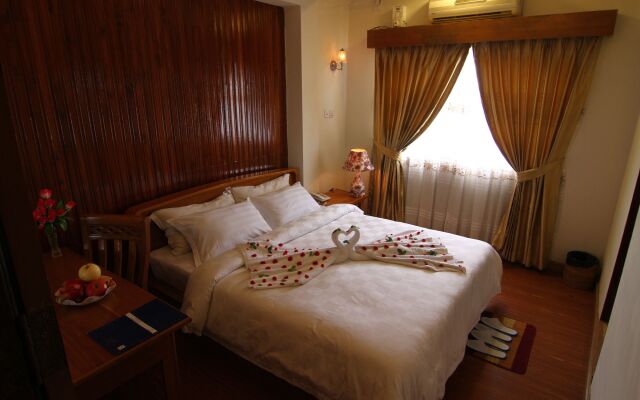 Shwe Htee Hotel Yangon