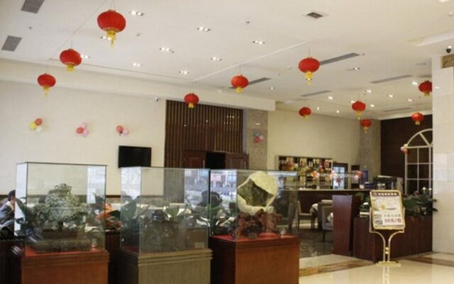 Paragon Holiday Hotel