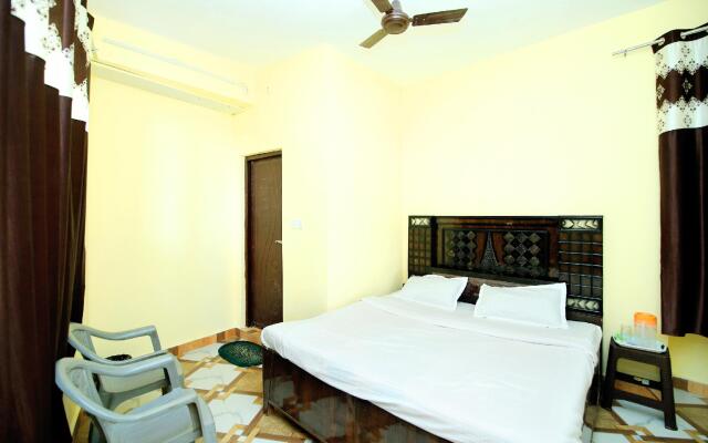 SPOT ON 37977 Parth Home Stay