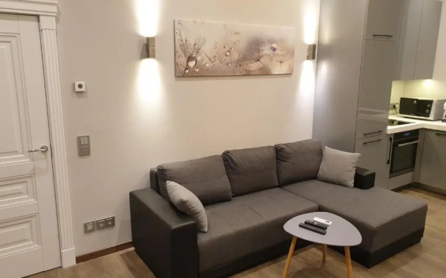 MARBEO 5 Star Luxury Suites - Peldu