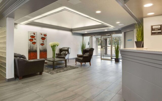 Travelodge Calgary University