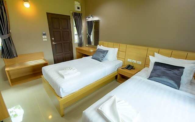 Avarin Resort