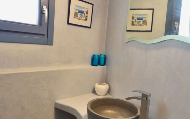 Fira Blue House