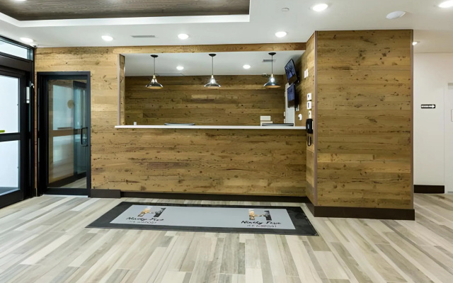 Hotel Ninety Five