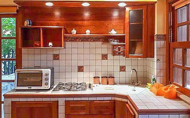 Stunning Home in Marzamemi Fraz. With Wifi and 2 Bedrooms