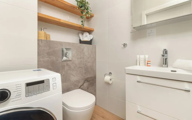 Nowa Letnica Gdańsk by Renters Prestige