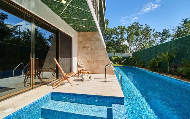 Brava Towers 102 Swim Up By Lockey