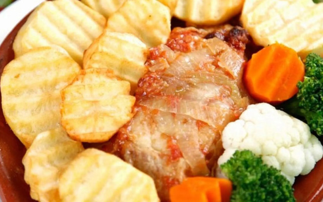 Luxurious T2 apartment, Olhos Dagua