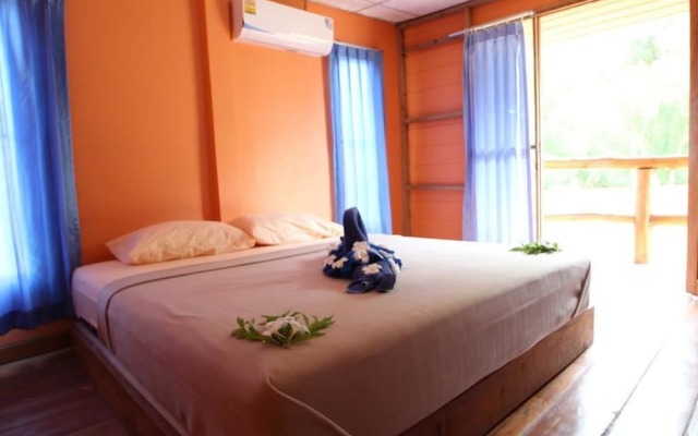 Kohjum Sea Beach Resort